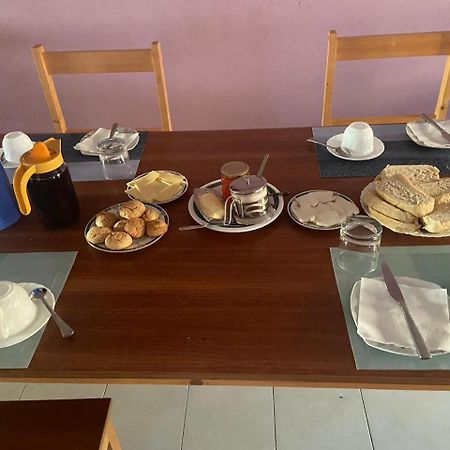 Casa Ze & Sonia Panzió Portela Kültér fotó